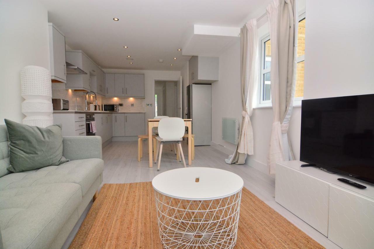Apartment Wharf - Macarena Apartments Londres Exterior foto